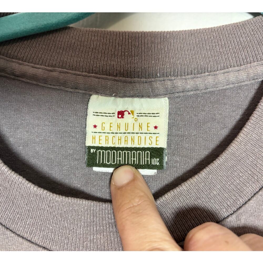 With An Attitude Cleveland Original Logo Single Stitch MLB XL T Shirt - Picture 7 of 8